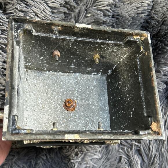 Screen Used Cast Brass Aladdin Genie Lantern Winged Handle Art Nouveau Statue - Picture 9 of 11